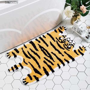 Cute Tiger Bathroom Mat Soft Fluffy Animal Stripe Carpet Home Decor Plush Bedside Rugs Non-slip Floor Mat Absorbent Bath Carpets T230519