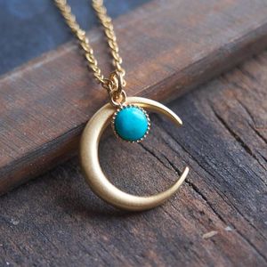 Pendant Necklaces Crescent Green Natural Stone Moon Necklace Celestial Jewelry Witch Gothic Choker Gift Women Girl Friends Wholesale