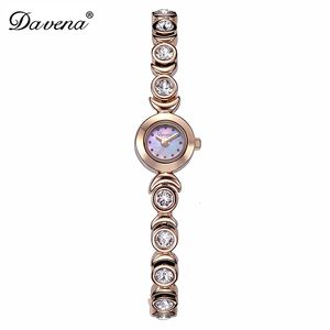 Kvinnors klockor Luxury Davena Lady Woman Mini Titta på elegant Pearl Fashion Times Mother Crystal Steel Steel Armband Party Girl S Birthday Present Box 230519