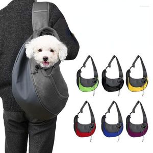 Capas de assento de carro de cachorro Bolsa de pet -transportador de gato viagens portáteis ombro diagonal com cinta ajustável Messa de malha respirável Acessórios