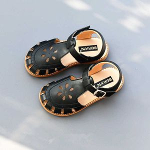 Sandals Genuine Leather Girls Fashion Sandals Close Toes Quick Dry Baby Boys Casual Sandals Summer Hollow Petals Kids Beach Shoes AA230518