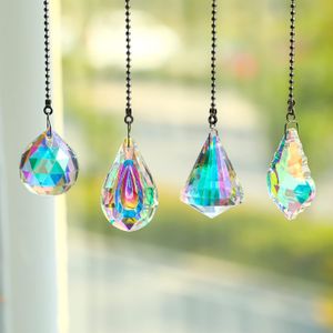 Dekoracje ogrodowe H D 4PCS Kolorowe kryształowe słonecze wiszące łapacze słoneczne Rainbow Maker for Home Lampa żyrandol Prisms 230518