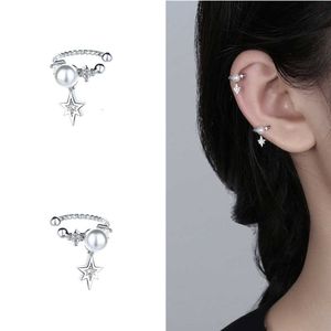 Charme delicado pérola estrela brinco de clipe fofo feminino manguito de orelha feminina sem piercings ouvido cartilagem para mulheres 2023 jóias de moda AA230518