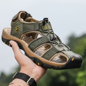 S Sandal Men Leather أصلي لفصل الصيف كبير أحذية المشي في الهواء الطلق من الذك