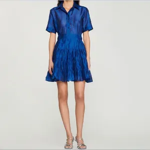 San-D-Ro French Style Blue Fited Pleated Collar Kort ärmar klänning för kvinnor