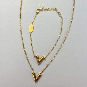 Luxury brand necklace pendant designer fashion jewelry man cjeweler letter plated gold silver chain for men woman trendy tiktok have necklaces jewellery wholesale
