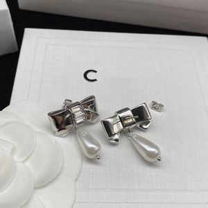 New Bow Drop Pearl Earrings for Women Ins Style Fresh Trendy Silver Stud Earrings Wholesale