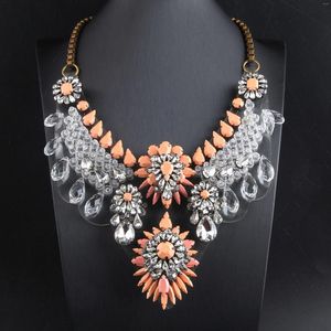 Choker SALES Vintage High Qulity Fashion Necklaces Shourouk Statement Necklace & Pendant Fower Women Jelwery 136