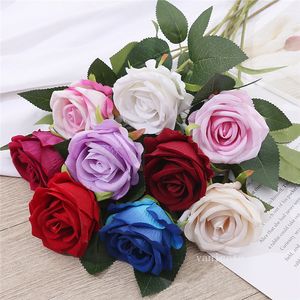 Bröllopsdekoration Flowers Flannelette Mini Simulated Rose Fake Bouquet Romantic Flowers At Home Arranging Artificial Roses LT458