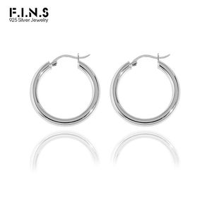 Huggie F.I.N.S Minimalist Geometric 30mm 925 Sterling Silver Hoop örhängen för kvinnor Glossy Circle Big Silver 925 Earring Antialllergy