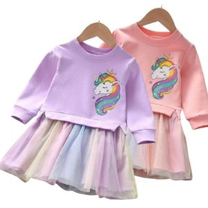 Girl's Dresses Girl Clothing Autumn Cartoon Unicorn tryckt långärmad skjorta sömmar Rainbow Mesh Princess Dress för 2 3 4 5 6 år 230520