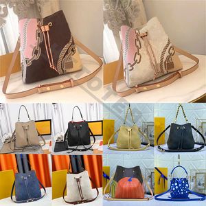 Designer Neonoe Bucket Bag BB MM Letter em relevo Bolsa de ombro de couro clássica impressão de flores marrom crossbod