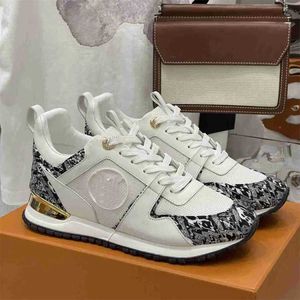 Chanellies Wysokiej jakości buty projektant kanału Chandal Running Shoe Run Away Fashion Sneakers Women Luksusowe sportowe buty chaussures Casual Trainers Classic Snea