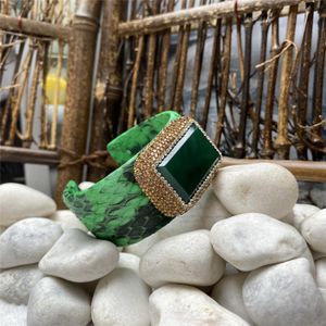 Bangle European and American Style Square Agate Green Leather Rhinestone Armband Ladies Personlighet Fashion Trend Luxury SMYCKE