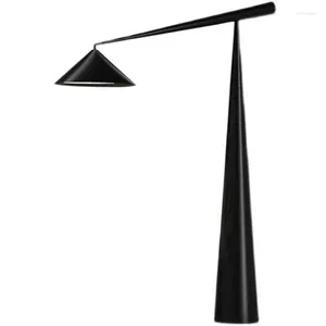 Golvlampor nordisk lampa post-modern enkel kreativ high-end vardagsrum industriell stil el dekoration fiske stående