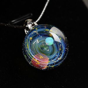 Halsketten LKO Nebula Cosmic Handgefertigter Opal-Galaxie-Glasanhänger mit Seil-Halskette für Männer und Frauen, Paarschmuck, Valentinstagsgeschenk