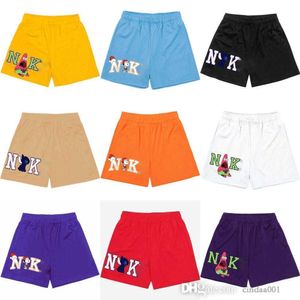 2023 sommar ny casual sport snabbtorkning shorts mens amerikanska modemärke stora tecknade tryckta strandbyxor