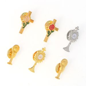 1set New Fashion Rose Brooches Cross Medal Brooch JHS Medal Multicolor For Women Bag Lapel Pins Men Gift Jewelry Religious Pin