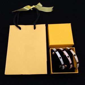 Designer-Mode-Armband für Herren und Damen, voller Diamant, Gold, Buchstaben F, Armbänder, Geschenke, Damen-Luxus-Liebesarmbänder, Hip-Hop-Schmuck