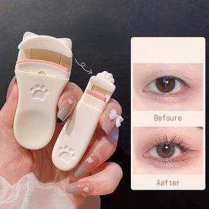 Eyelash Curler Cat Claw Eyelashes Curler Söta designtillbehör Verktyg Passar alla ögonfransformer långvarig professionell för kvinnor makeup 230519