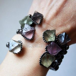 Armband BM40644 Rainbow Fluorite Cuff Armband Skinny Justerbar manschettarmband med fluorite Octahedron Stones