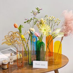 Dekorativa föremål Figurer Bok Vase Transparent akryldekoration Hem Creative Table Flower Pot Modern Hydroponic Bottle 230520