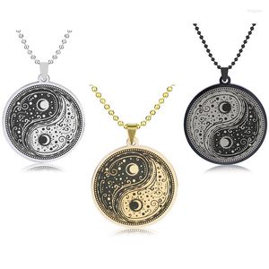 Pendant Necklaces Stainless Steel Yin Yang Round Necklace Tai Chi Sun Moon White Black Chinese Amulet Taoism Hip-hop Man Jewelry