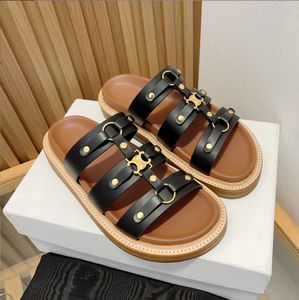 Lätt vadderad luxe platt glidande tofflor triomphe präglade läderinsula sandaler öppna tår skor lyxdesigner för kvinnliga semesterlägenheter sandal