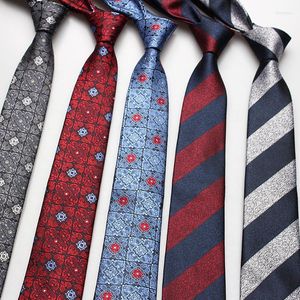 Bow Ties 7cm Fashion Polyester Slyckor för män kostymer varumärke hals cravat bröllop corbatas smala gravatas para homens tillbehör