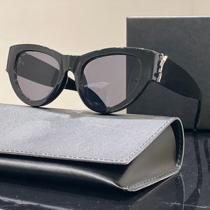 مصمم نظارات شمسية للنساء الرجال الكلاسيكية العلامة التجارية الفاخرة UV400 Goggle مع مربع الإناث Eyewear Coast Sport Sport