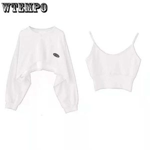 Tanques femininos esportes camisas de verão tops malhas femininas molhas finas de manga longa de manga longa Blusa casual de duas peças de estilo simples por atacado