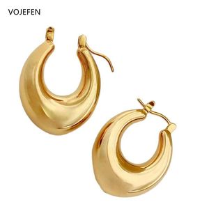 Huggie Vojefen 18K Guldörhängen smycken AU750 REAL GOLD HOOP Earings For Women Elegant Piercing Ear Jewelry Designer Luxury Good Gift
