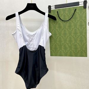 Costumi da bagno da donna firmati Bianco Nero Costume da bagno donna G Costumi da bagno Designer One Peice Bikini di lusso Costumi da bagno donna sexy Moda da spiaggia Costumi da bagno Sport all'aria aperta 4DP