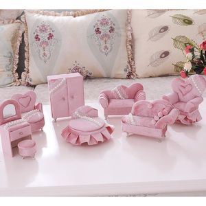 Коробки Розовый бархатный диван-комод Шкатулка для драгоценностей для женщин Ювелирные изделия Серьги Браслет Кольцо Ожерелье Дисплей Чехол для хранения