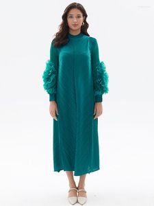 Casual Dresses Tianpei veckade 3D -applikationer Spet Petal Sleeve Long Dress Women 2023 Original Designer Korean Style Causal Plus Size