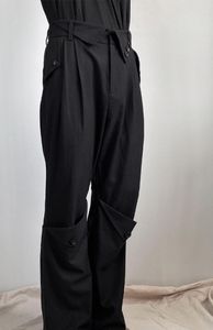 Pantaloni da uomo 2023 Uomo Donna Abbigliamento Passerella Nicchia Design geometrico Bottone in corno di mucca Pantaloni casual Costumi taglie forti 27-46