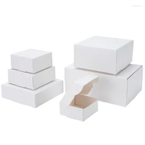 Presentförpackning 10x10x6 cm vit förpackning papperslåda förpackning kartong för godis smyckekaka kex bröllopsfest evenemang gynnar leveranser