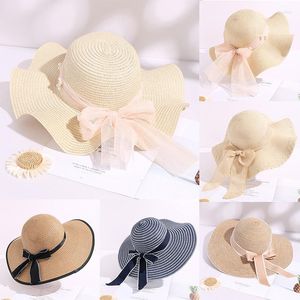 Breda randen hattar eleganta kvinnor strand halm bowknot band lätt och andas sommar hink hatt för dagliga resekaps