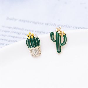 Orecchini pendenti asimmetrici a forma di cactus verde per ragazza Fashion Desert Plants Ear Studs Brand Design Women Drip Jewelry
