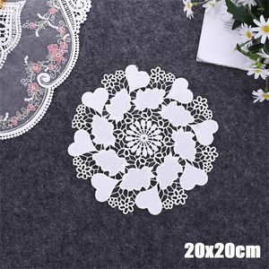 Bord mattor Vit spets placemat runda doilies virkning plats matta servetten cup maträtt doily tvättbar återanvändbar heminredning