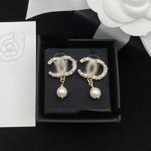 Mixed Simple 18K Gilt Luxury Brand Designer Letter Stud Geometric Famous Women Round Crystal Rhinestone Pearl Earrings Wedding Party Jewelry Gift TT