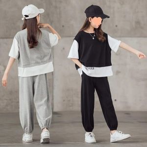 Roupas conjuntos de verão Crianças de verão Terno esportivo coreano Mangas curtas 2pcs roupas meninas calças casuais teen trains de pilotos infantis para 4 14y 230520