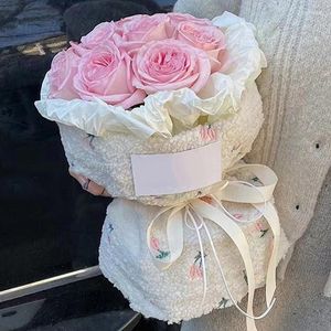 Prezent Fashion Flower Buquet Fircing Tkanina Pakowanie lambowola