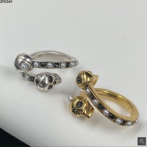 New Style Gold/Silver Chain com pedras laterais Rings Skull Skeleton Charm Ring Open For Mull Men Men Men Wedding Wedding Lovers Engagement Punk Jewelry Gifts RM-R21872