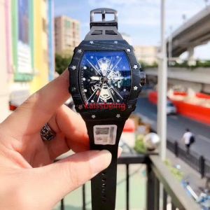 187 Fashion Mens Sport Watches En iyi marka lastik kayış kol saatleri kuvars erkekler için saat izle Sevgililer Günü Hediyesi Yeni Yıl Noel hediyesi Montre