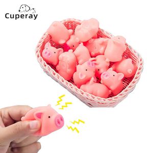 Zabawki dla psów żucie zabawka Pet Cute Pink Pig Squeeze Squeaky dźwięk miękki guma mini zabawka interaktywna gry Trening zabawne zabawki dla zwierząt domowych 10pcs G230520