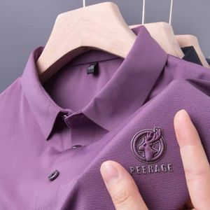 Herrpolos sommarpremiumis silkes andningsbar kort ärm t-shirt mäns casual lös hjort huvud broderad polo skjorta trend mäns slitage 230522