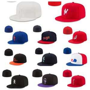 Designer adulto Chapéus equipados com beisebol snapbacks encaixam chapéu plano todo o logotipo da equipe bordável bordado tampa de basquete ao ar livre esportes hip hop hop pescador gorrosas tampa de malha
