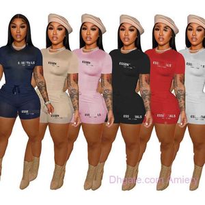 2023 Designer Womens Tracksuits Summer Sports Outfits Ladies Two Piece Shorts Set Letter Printed Short Sleeve T Shirt and Shorts Jogging Suits kläder