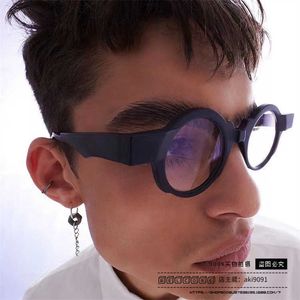 Coole Designer-Sonnenbrille von Kuboraum. Super hochwertige, luxuriöse deutsche Modemarke, personalisierte runde Rahmenplattenmaske K32ins. Gleiche KUBORAUM mit Originalverpackung